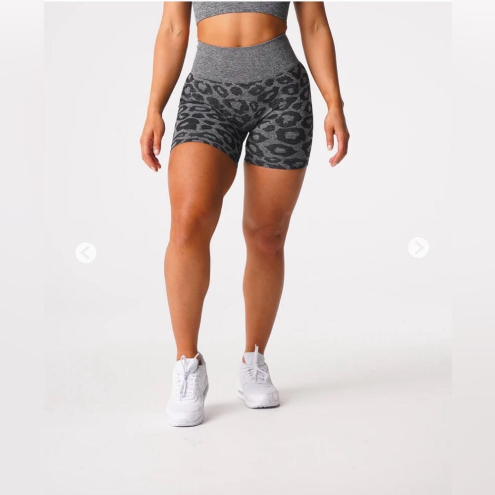 Nvgtn Black Speckled Leopard Seamless Shorts - M